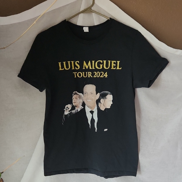 Fruit of the Loom Tops - Luis Miguel 2024 Concert T-Shirt, M, Black